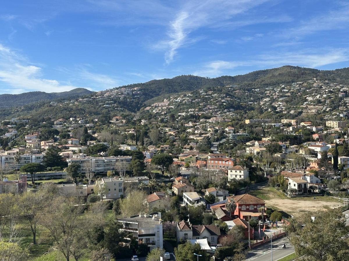 My Resid Appart Cannes Vue Marina Et Vue Montagne ماندوليو لا نابول المظهر الخارجي الصورة